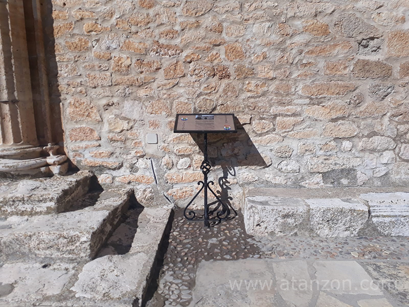 Nuevos atriles informativos Nuevos atriles informativos